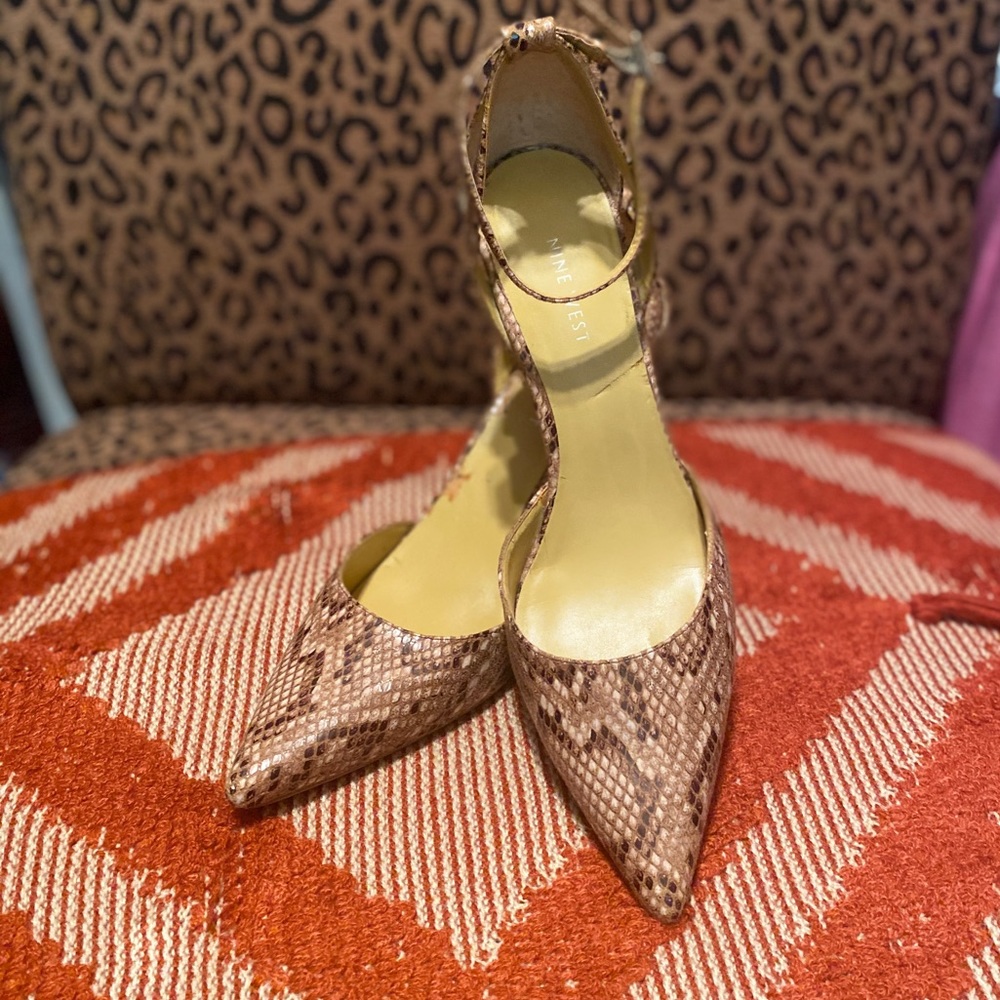 Nine West Ankle Strap Snakeskin Pumps 
4in heal